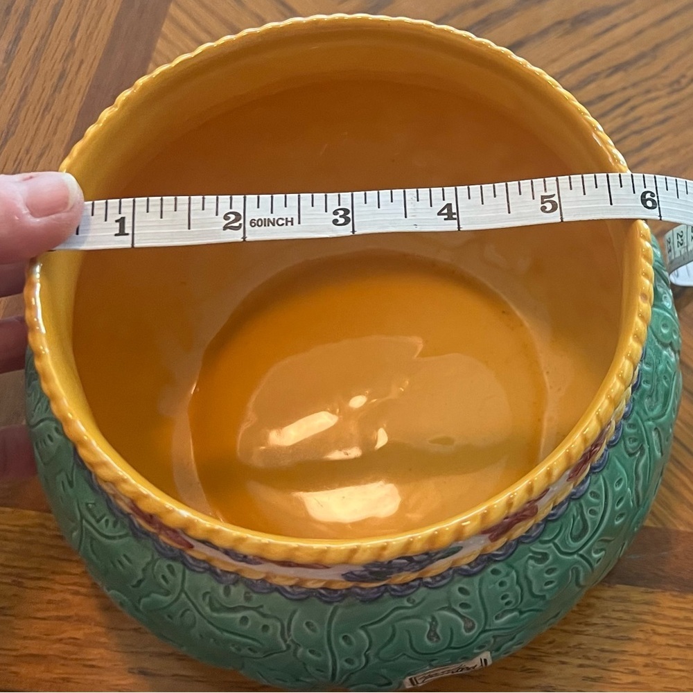 Fitz and Floyd hand painted ceramic bowl(does not include potpourri)green/yellow